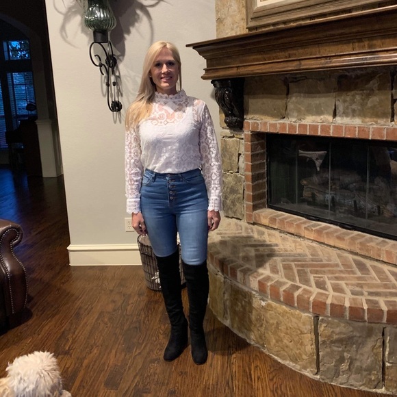 🆕 VICTORIAN LACE  HIGH NECK PUFF SLEEVE BLOUSE - Picture 3 of 10